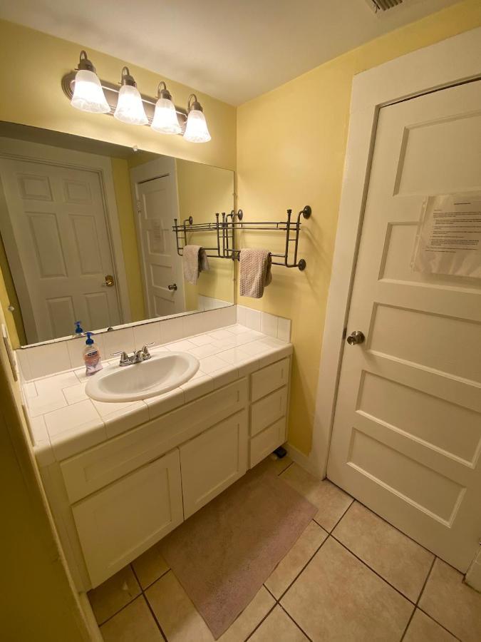 Private Los Angeles Room - Free Wifi, Ac, Tv, Private Fridge, Kitchen, Near Usc - Exposition Park - Usc Memorial Coliseum - Banc Of California Bmo Stadium - Downtown Los Angeles Dtla - University Of Southern California Usc!!! Esterno foto