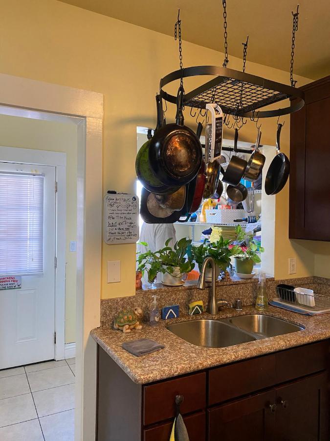 Private Los Angeles Room - Free Wifi, Ac, Tv, Private Fridge, Kitchen, Near Usc - Exposition Park - Usc Memorial Coliseum - Banc Of California Bmo Stadium - Downtown Los Angeles Dtla - University Of Southern California Usc!!! Esterno foto