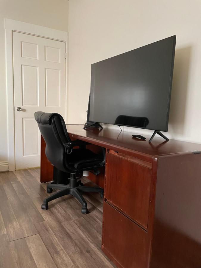 Private Los Angeles Room - Free Wifi, Ac, Tv, Private Fridge, Kitchen, Near Usc - Exposition Park - Usc Memorial Coliseum - Banc Of California Bmo Stadium - Downtown Los Angeles Dtla - University Of Southern California Usc!!! Esterno foto